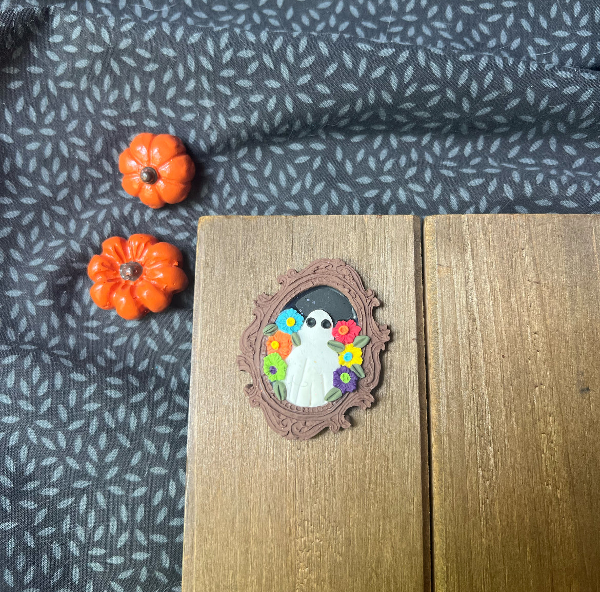 Floral Ghost Magnet