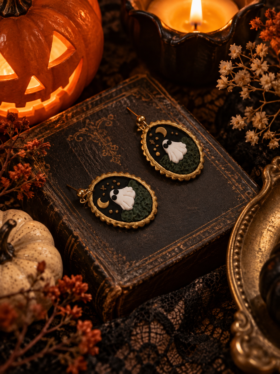 Spooky Frames