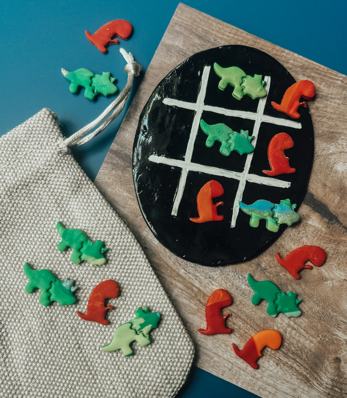 Dino TicTacToe