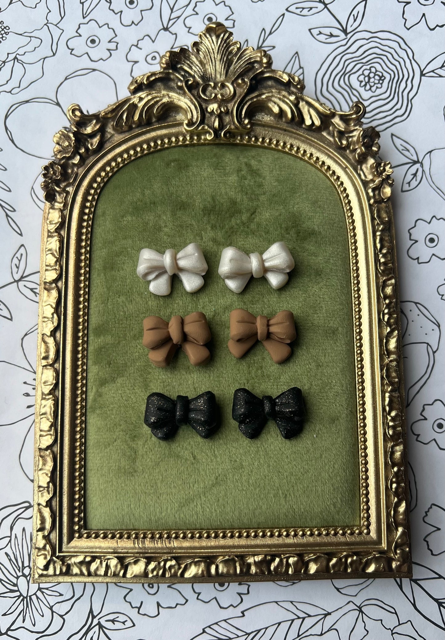 Nude Bow Studs