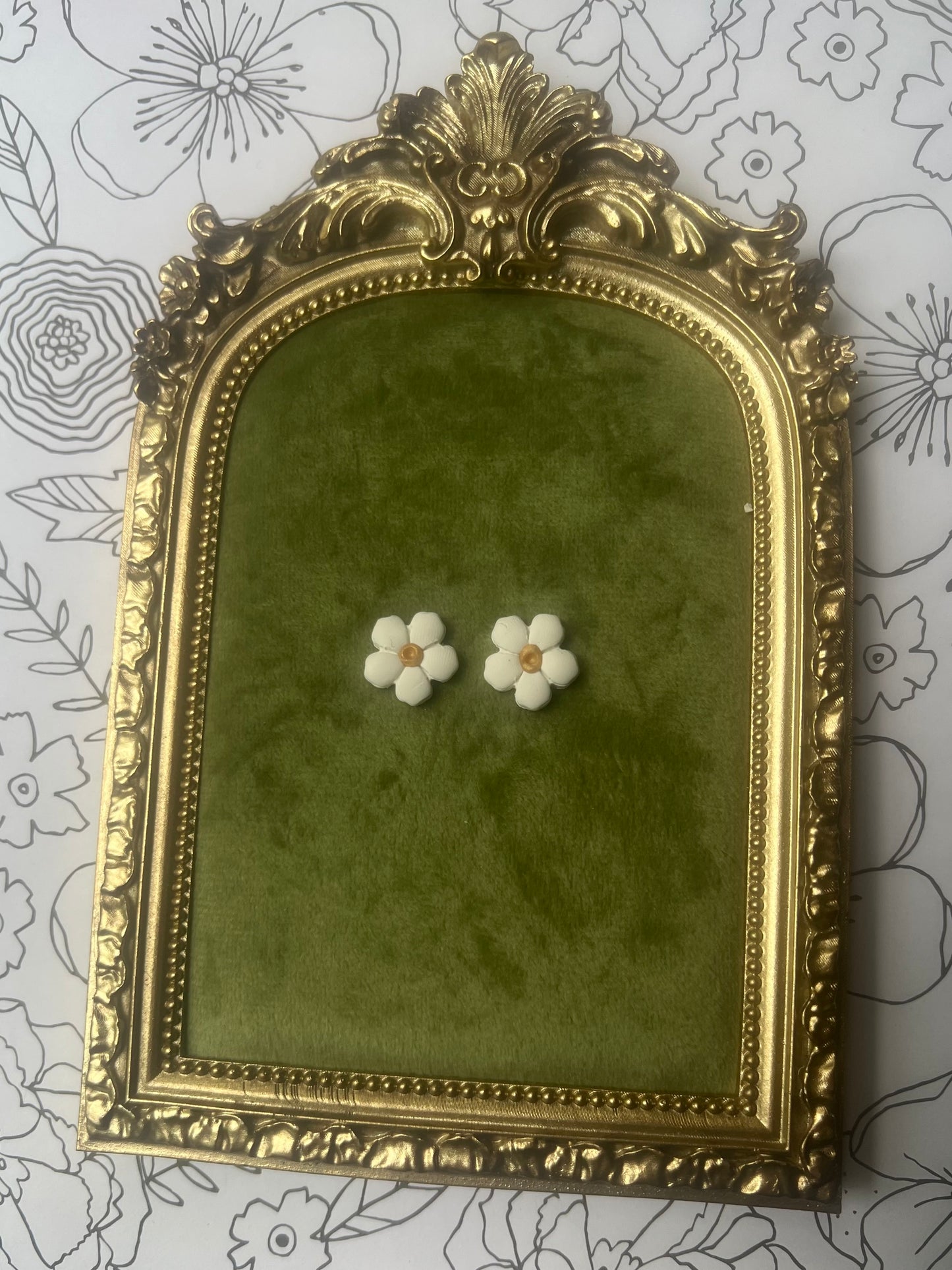 White Flower Studs