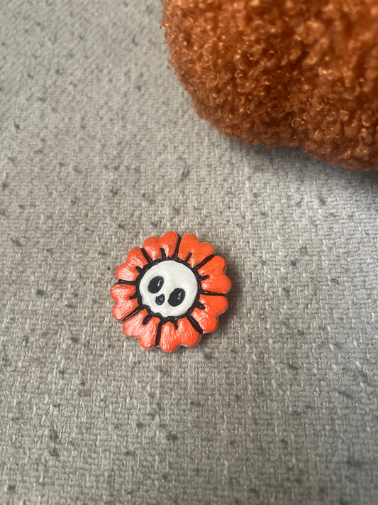 Skull Flower Magnet