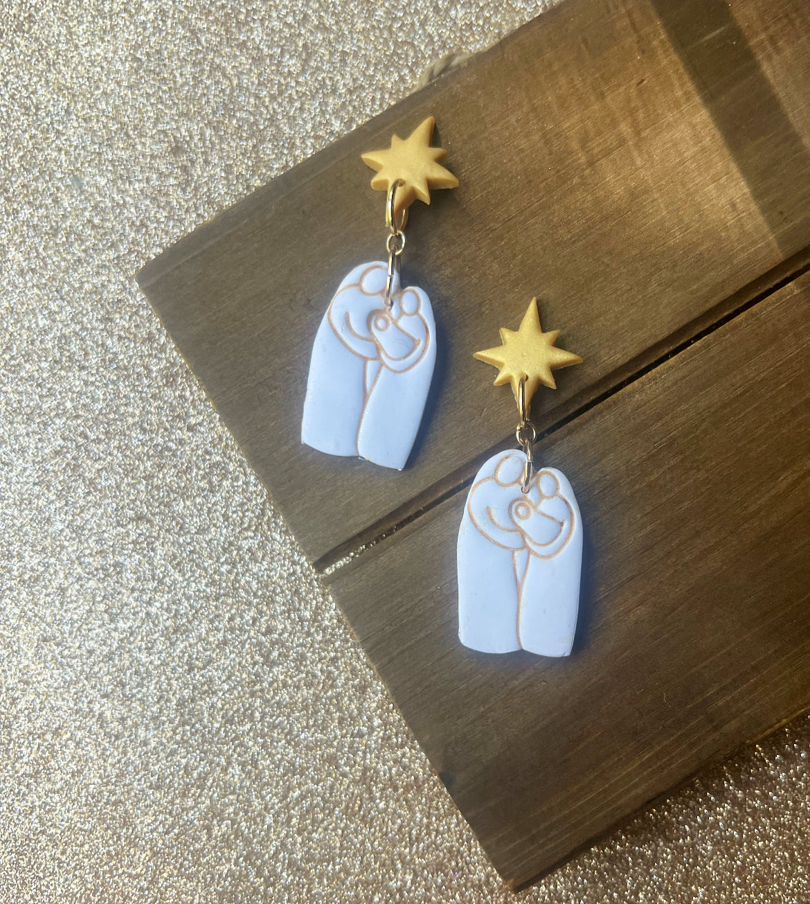 Oh Holy Night ; White & Gold