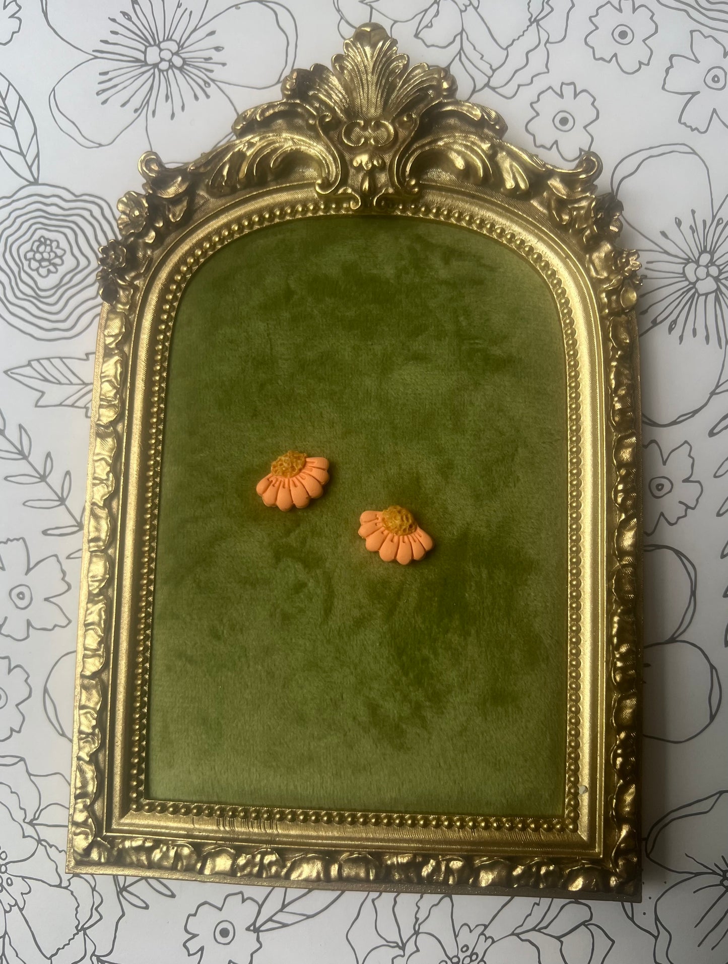 Dainty Florals Creamsicle