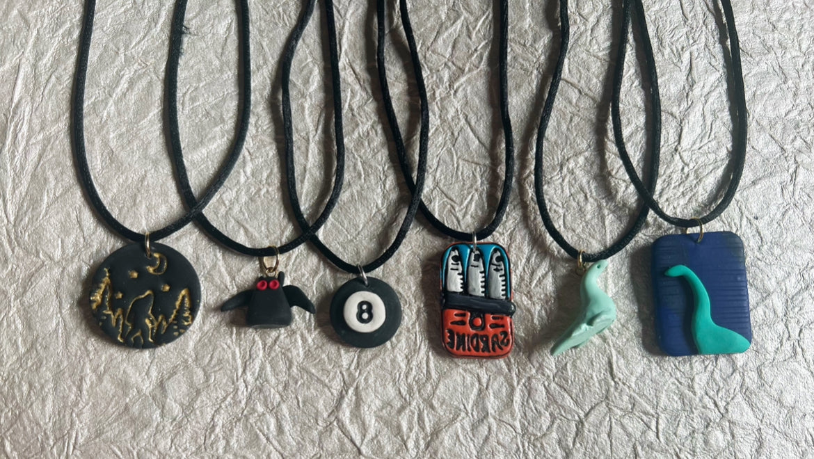 Single Pendant Necklace